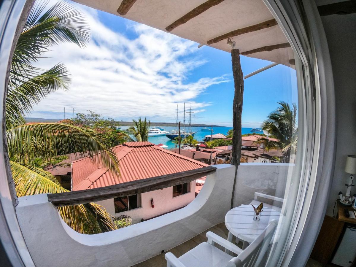 Hotel Angermeyer Waterfront Inn Puerto Ayora  Εξωτερικό φωτογραφία