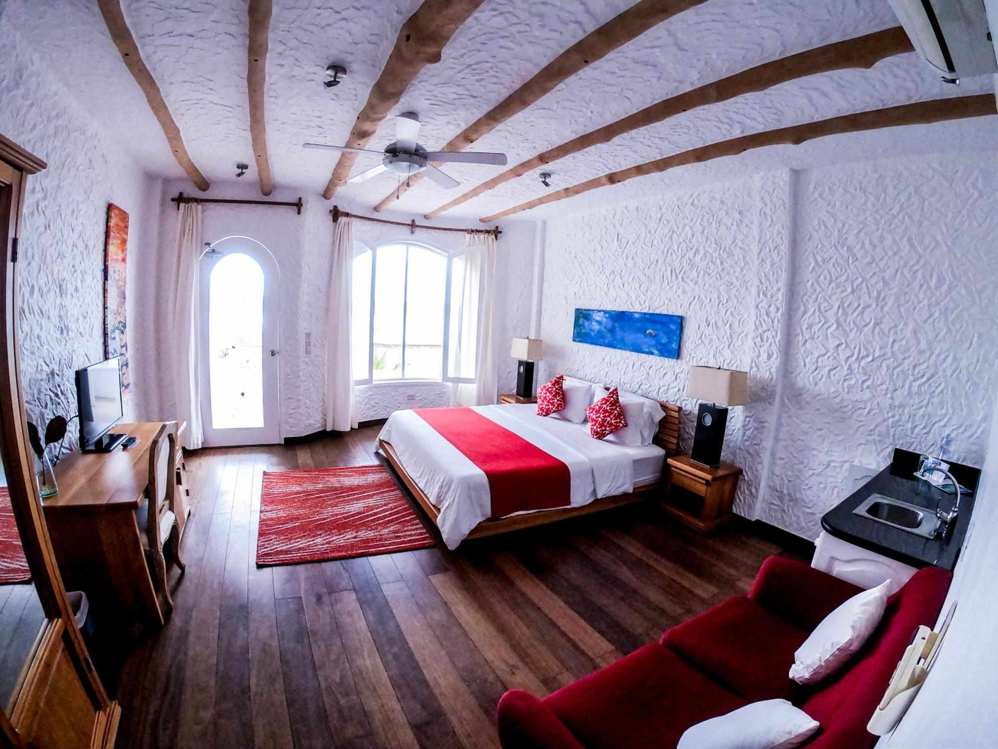 Hotel Angermeyer Waterfront Inn Puerto Ayora  Εξωτερικό φωτογραφία